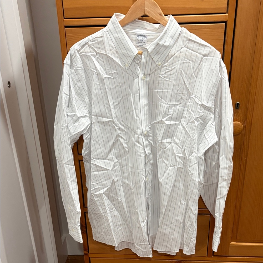 Brooks Brothers Men's White Striped Shirt